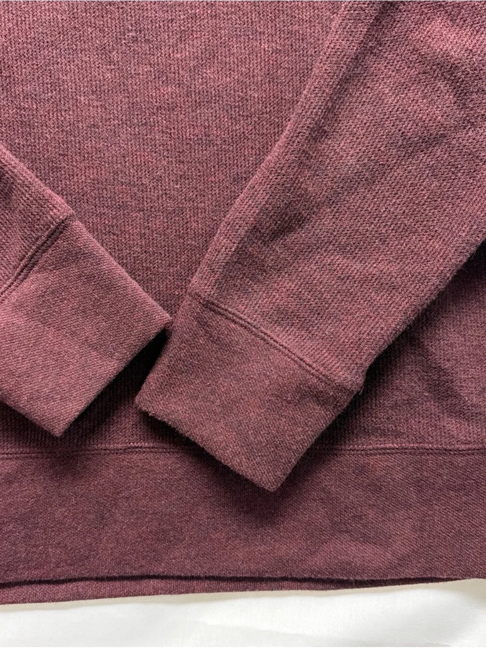 Banana Republic Men's Large Crewneck Sweater Red Burgundy